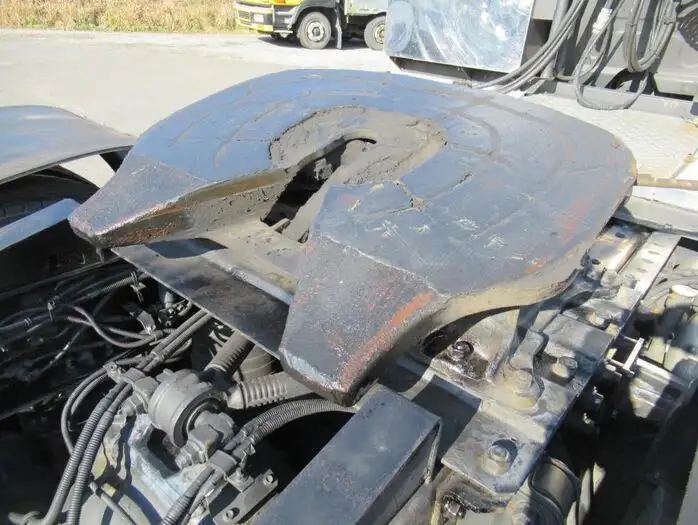 いすゞ ギガ 大型 トラクター ハイルーフ 1デフの中古トラック画像11