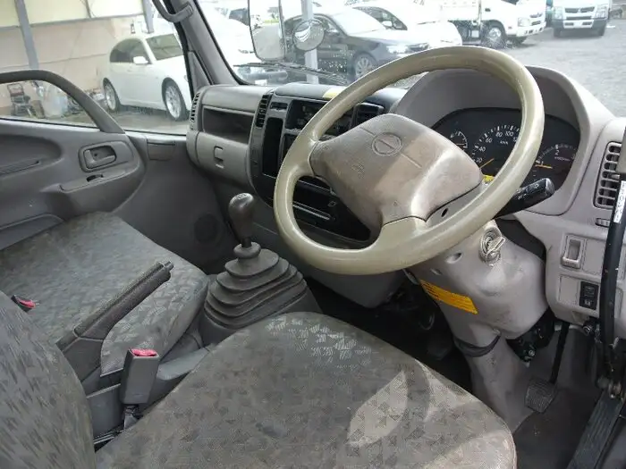 日野 デュトロ 小型 高所・建柱車 高所作業車 PB-XZU301Eの中古トラック画像5
