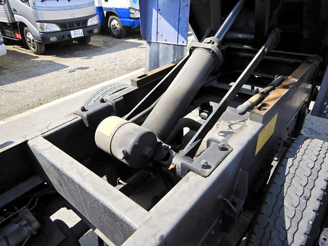 三菱 キャンター 小型 タンク車 バルク KK-FE53EB｜画像14