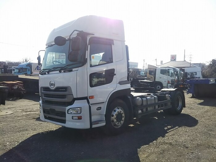 日産UD クオン 大型 トラクター