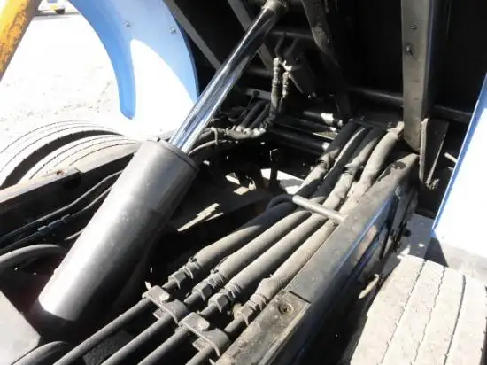 日産 アトラス 小型 パッカー車 巻き込み式 PB-AKR81ANの中古トラック画像4