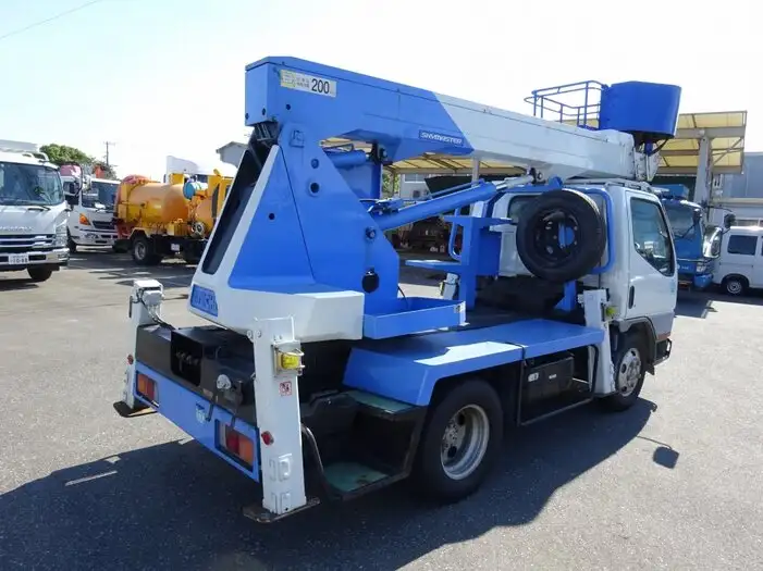 三菱 キャンター 小型 高所・建柱車 高所作業車 KK-FE53EBの中古トラック画像2
