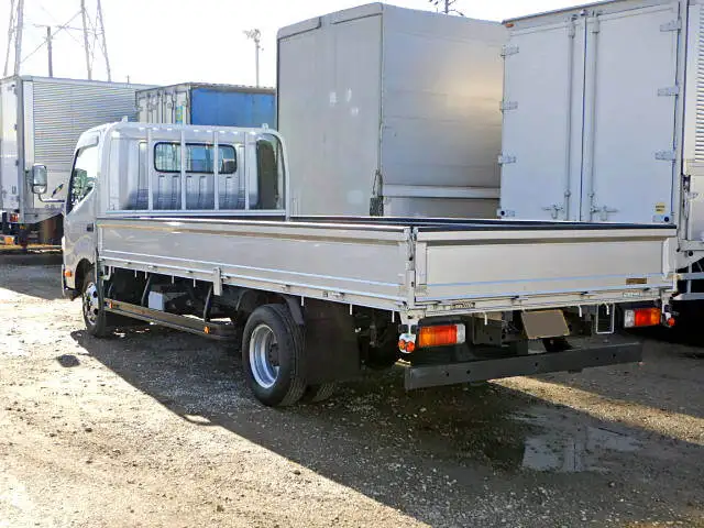 トヨタ ダイナ 小型 平ボディ TKG-XZU720 H26の中古トラック画像5