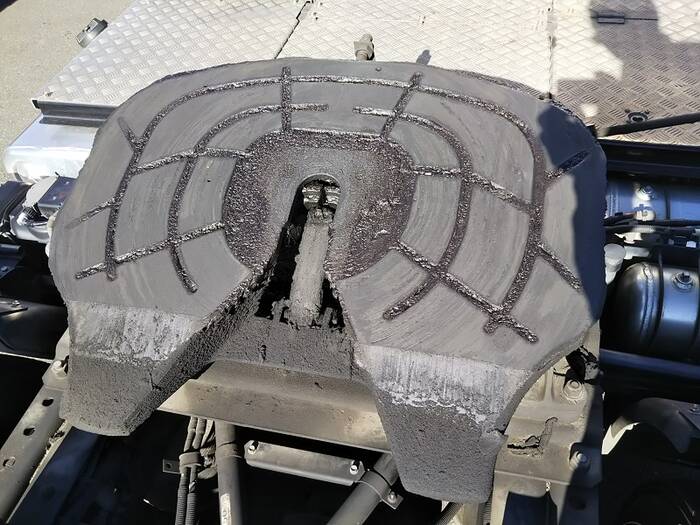 いすゞ ギガ 大型 トラクター ハイルーフ 1デフ｜画像3