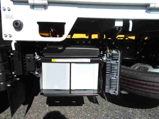 三菱 キャンター 小型 平ボディ パワーゲート 2RG-FBA20|画像15