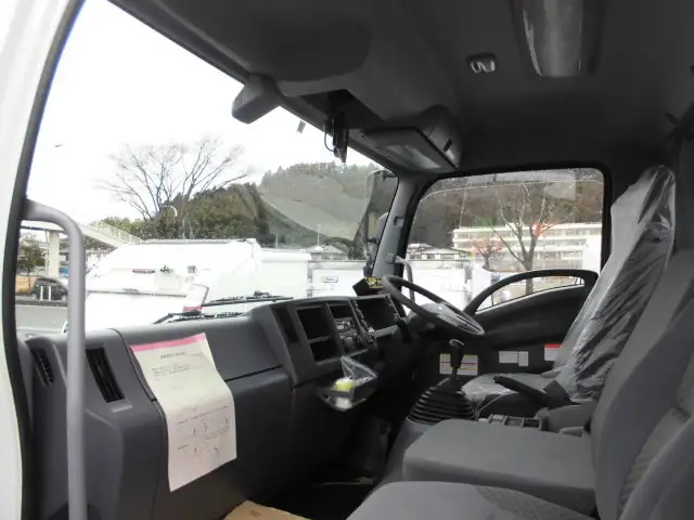 いすゞ フォワード 中型/増トン パッカー車 プレス式 2RG-FRR90S2の中古トラック画像11