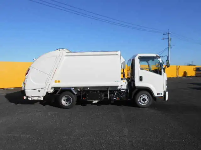 いすゞ フォワード 中型/増トン パッカー車 プレス式 2RG-FRR90S2の中古トラック画像4