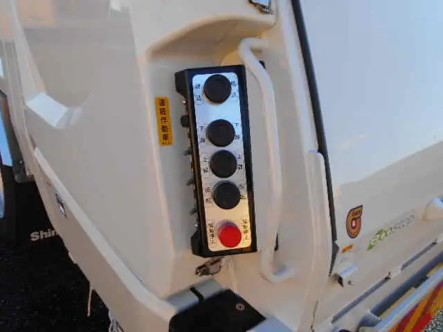 いすゞ フォワード 中型/増トン パッカー車 プレス式 2RG-FRR90S2の中古トラック画像9