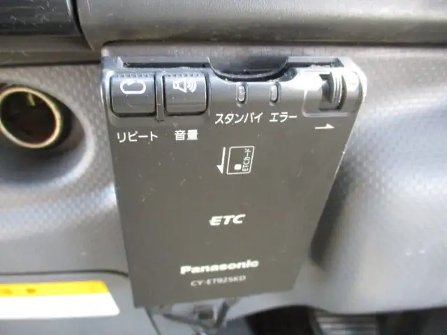 いすゞ フォワード 中型/増トン ウイング パワーゲート 床鉄板の中古トラック画像15