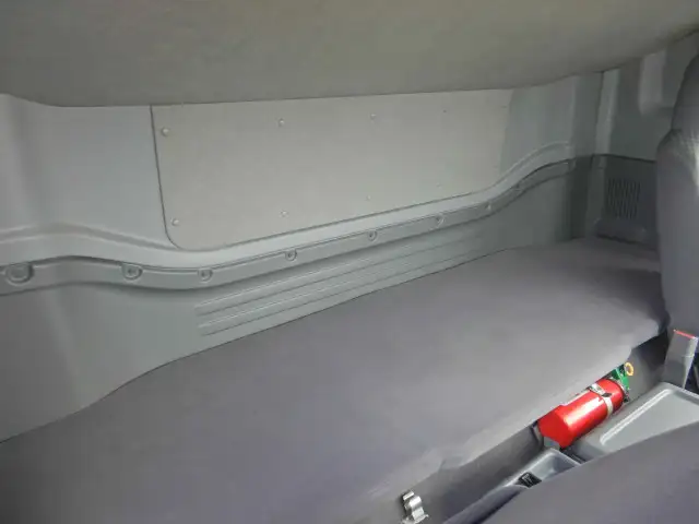 いすゞ フォワード 中型/増トン 車両重機運搬 ベッド PDG-FVZ34U2の中古トラック画像9