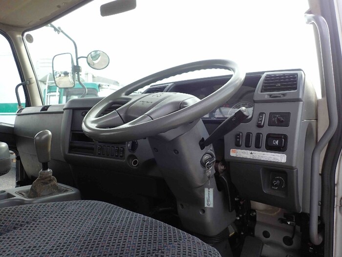 三菱 ファイター 中型 平ボディ PDG-FK71R H22｜画像5
