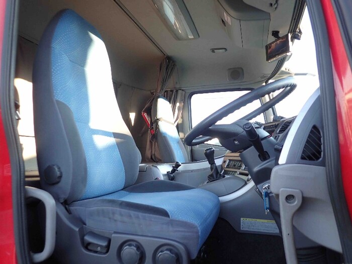 日産UD クオン 大型 ウイング ベッド PKG-CV4XL｜画像7