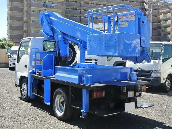 いすゞ エルフ 小型 高所・建柱車 高所作業車 BDG-NKR85Nの中古トラック画像2