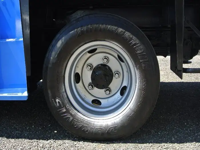 いすゞ エルフ 小型 高所・建柱車 高所作業車 BDG-NKR85Nの中古トラック画像像17