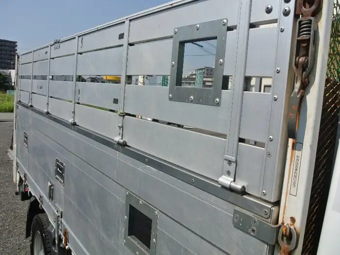 いすゞ エルフ 小型 平ボディ BKG-NJR85A H20の中古トラック画像6