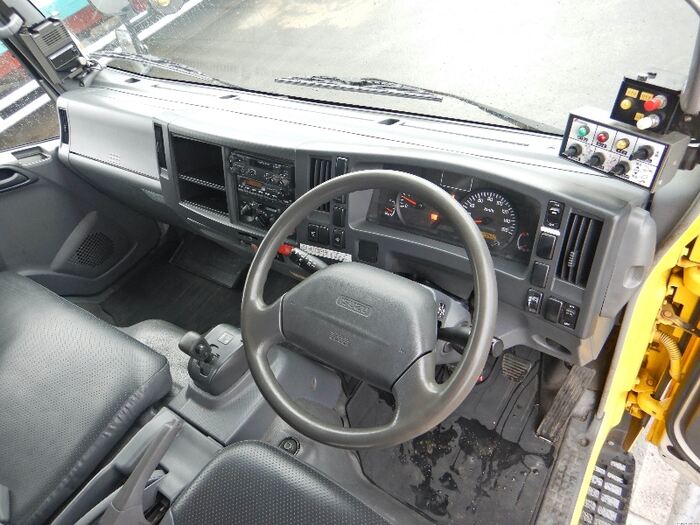 いすゞ エルフ 小型 パッカー車 プレス式 PDG-NPR75N｜画像11