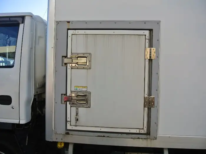 日産 アトラス 小型 アルミバン パワーゲート 床鉄板の中古トラック画像6