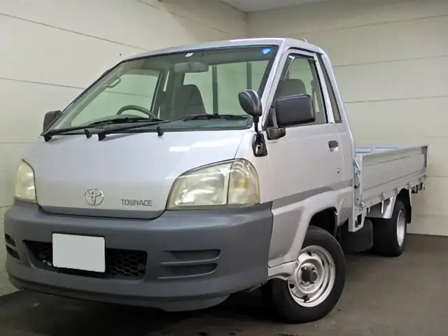 トヨタ タウンエース 小型 平ボディ GK-KM75 H18の中古トラック画像1