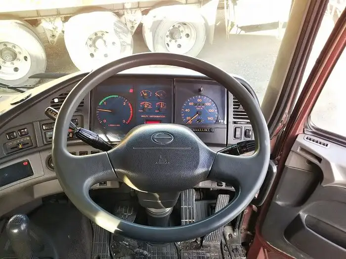 日野 プロフィア 大型 トラクター 1デフ ベッドの中古トラック画像8