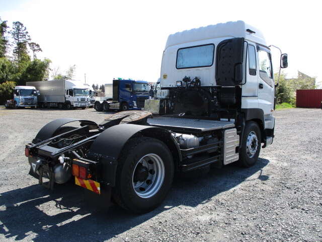 いすゞ ギガ 大型 トラクター ハイルーフ 1デフ｜画像2