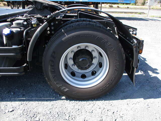 いすゞ ギガ 大型 トラクター ハイルーフ 1デフ｜画像17