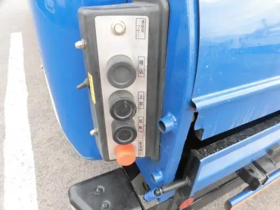 いすゞ フォワード 中型/増トン パッカー車 プレス式 PKG-FRR90S2の中古トラック画像5