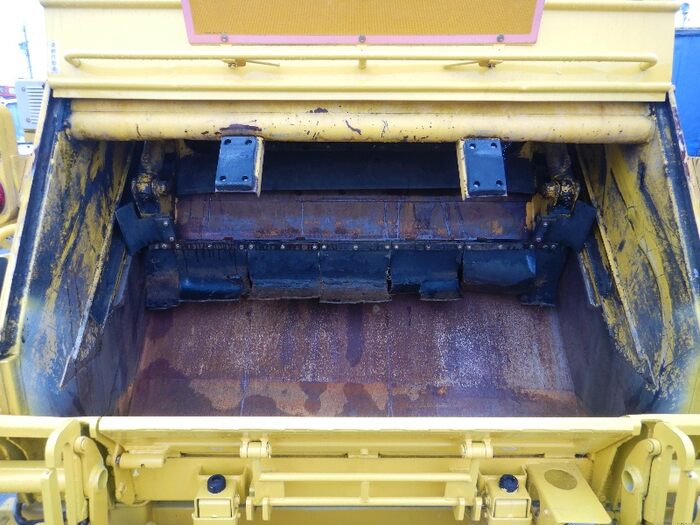 いすゞ エルフ 小型 パッカー車 プレス式 PA-NPR81N｜画像4