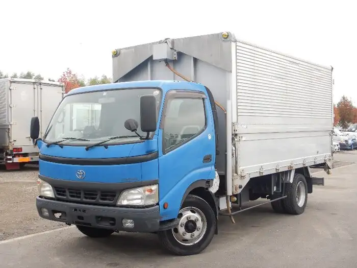 トヨタ ダイナ 小型 ウイング PB-XZU411 H17の中古トラック画像1