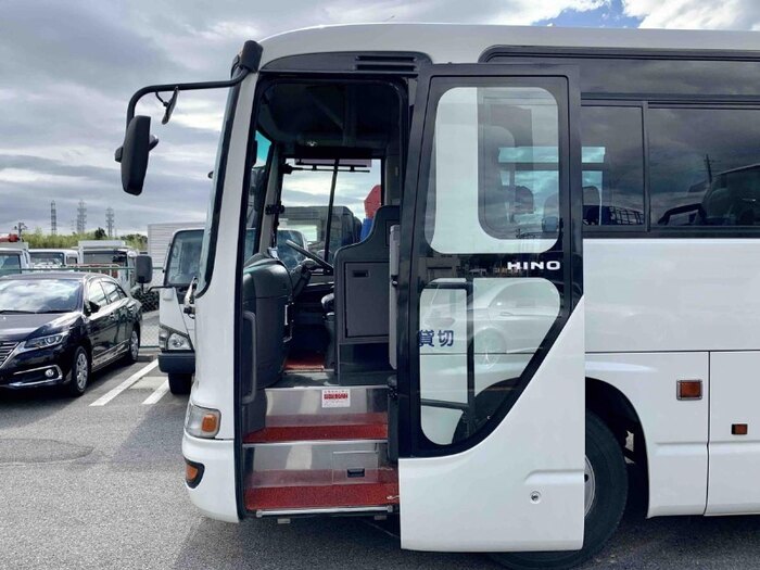 日野 メルファ 中型 バス 乗合バス PB-RR7JJAA｜画像3