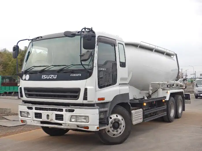 いすゞ ギガ 大型 タンク車 バキューム PJ-CYM51Q6の中古トラック画像1