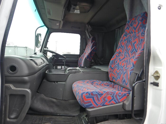 いすゞ ギガ 大型 タンク車 バキューム PJ-CYM51Q6｜画像7