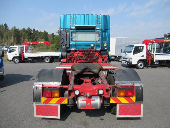 日産UD クオン 大型 トラクター ハイルーフ 1デフ｜画像3