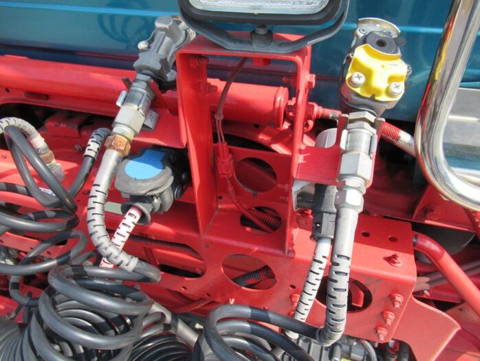 日産UD クオン 大型 トラクター ハイルーフ 1デフ｜画像15
