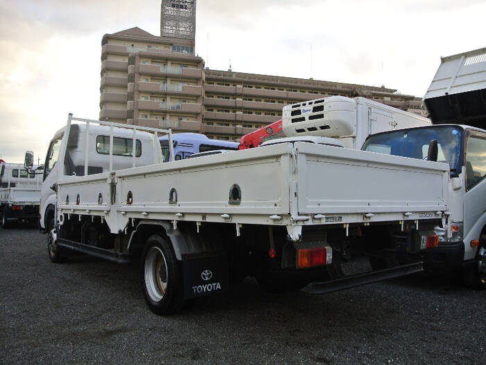 トヨタ トヨエース 小型 平ボディ PB-XZU421 H16の中古トラック画像2