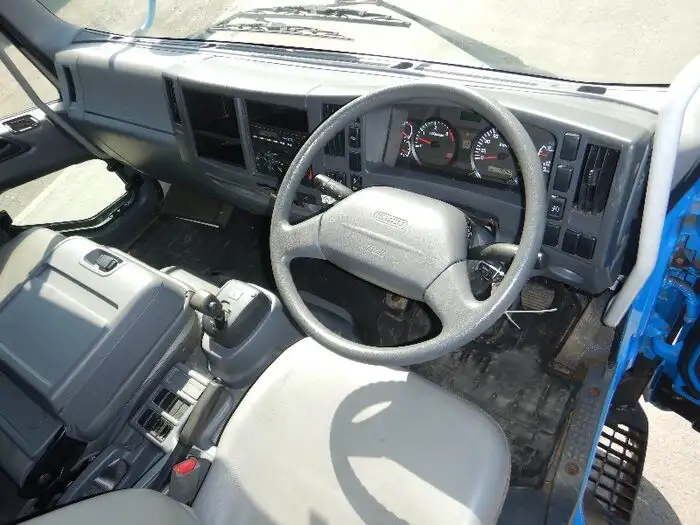 いすゞ フォワード 中型/増トン 平ボディ アルミブロック ベッドの中古トラック画像6
