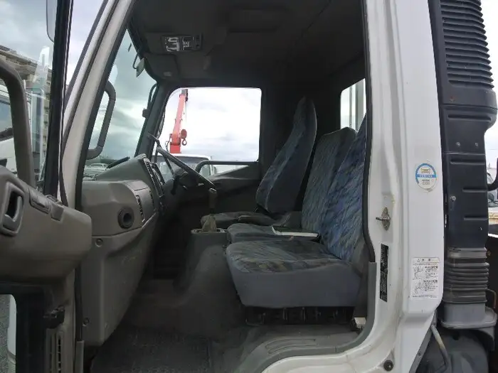 三菱 ファイター 中型/増トン 平ボディ FK71GJ-765760 H16の中古トラック画像8