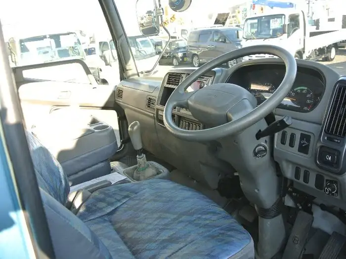 三菱 ファイター 中型/増トン タンク車 バキューム KK-FK71HCの中古トラック画像10